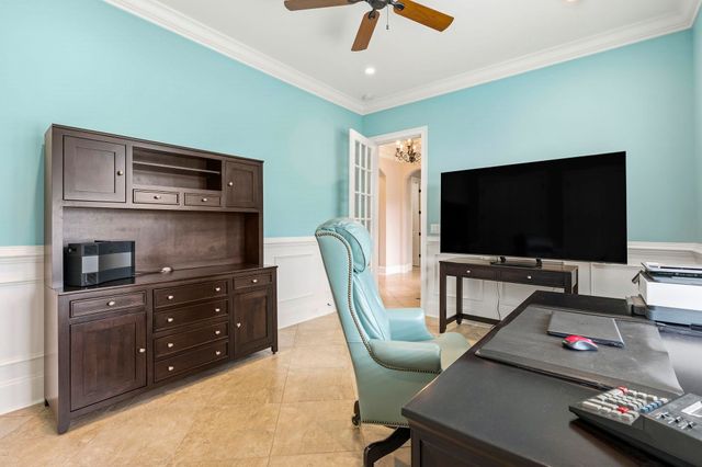 909 Bluffview Dr., Myrtle Beach, SC 29579