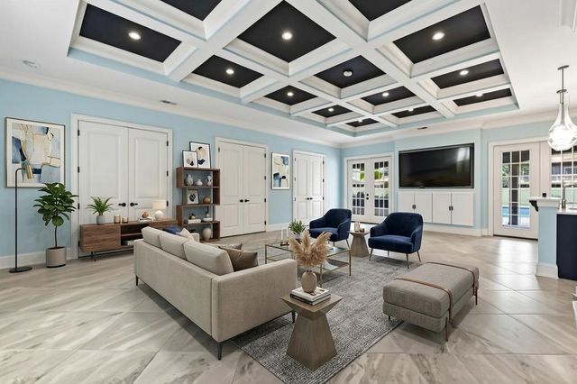 909 Bluffview Dr., Myrtle Beach, SC 29579