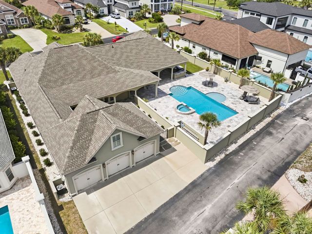 909 Bluffview Dr., Myrtle Beach, SC 29579