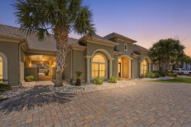 909 Bluffview Dr., Myrtle Beach, SC 29579