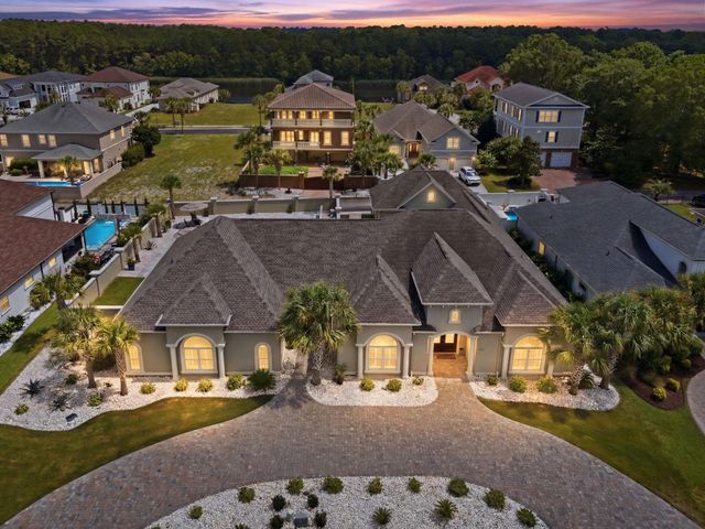 909 Bluffview Dr., Myrtle Beach, SC 29579