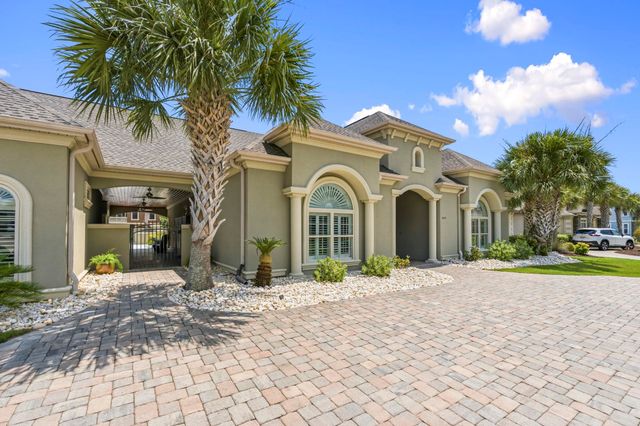 909 Bluffview Dr., Myrtle Beach, SC 29579