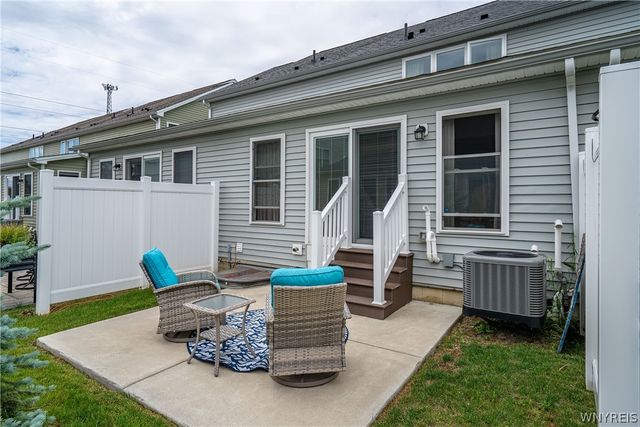 303 Carriage Lane, West Seneca, NY 14224