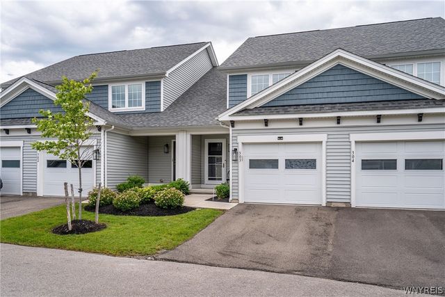 303 Carriage Lane, West Seneca, NY 14224