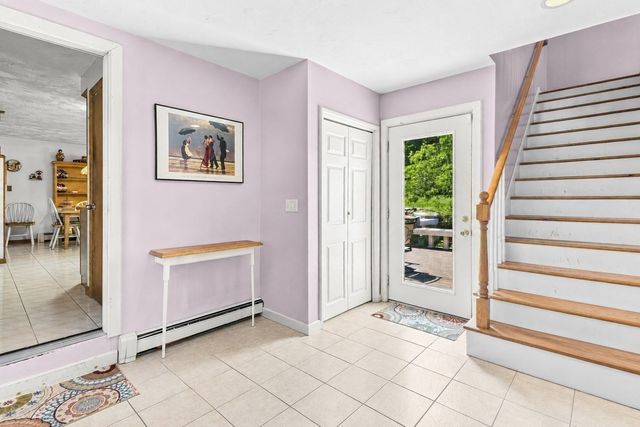 36 Pine Street, Berkley, MA 02779