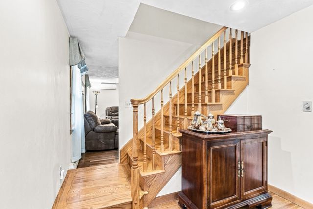36 Pine Street, Berkley, MA 02779
