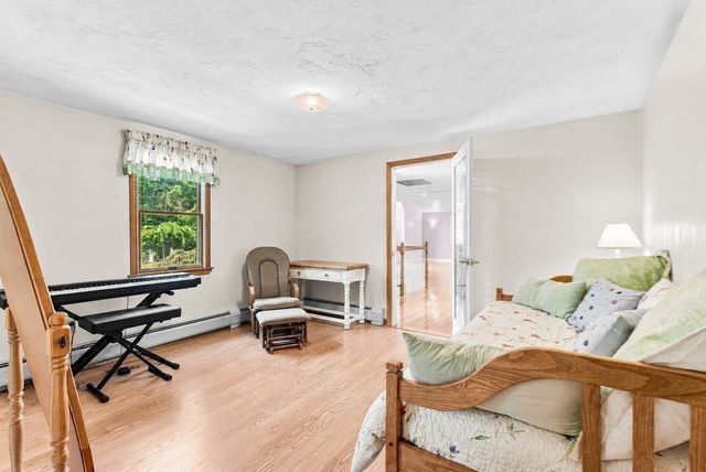 36 Pine Street, Berkley, MA 02779