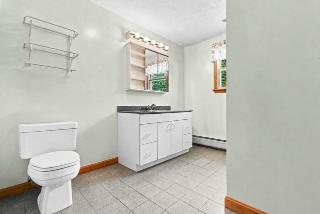 36 Pine Street, Berkley, MA 02779