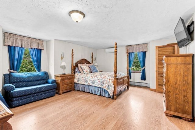 36 Pine Street, Berkley, MA 02779