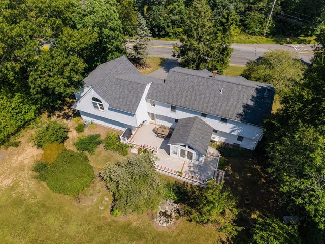36 Pine Street, Berkley, MA 02779