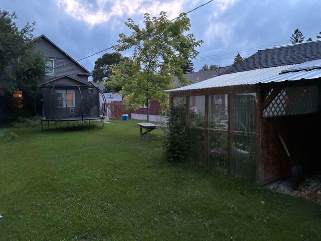 203 SE 3rd Ave, Mohall, ND 58761