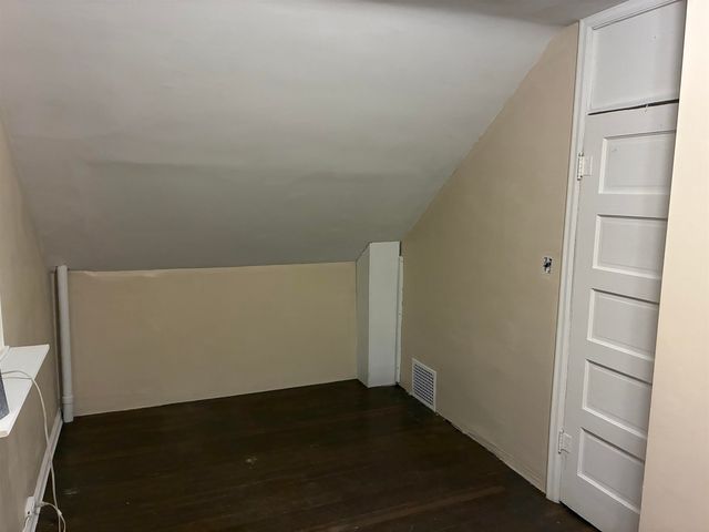 203 SE 3rd Ave, Mohall, ND 58761