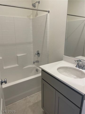 10806 River Junction Avenue, Las Vegas, NV 89166