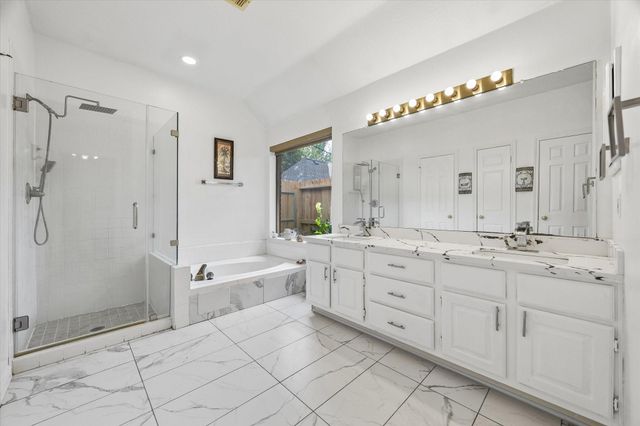 7615 Clover Canyon Circle, Houston, TX 77095