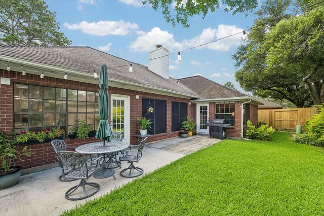 7615 Clover Canyon Circle, Houston, TX 77095
