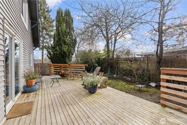 1414 S 37th Street, Tacoma, WA 98418