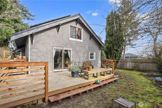 1414 S 37th Street, Tacoma, WA 98418