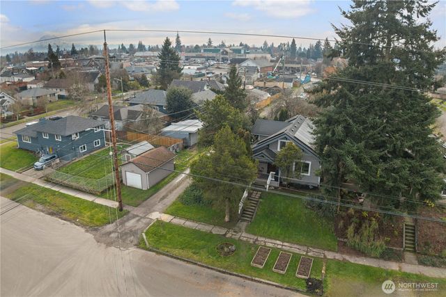 1414 S 37th Street, Tacoma, WA 98418