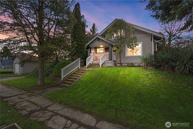 1414 S 37th Street, Tacoma, WA 98418