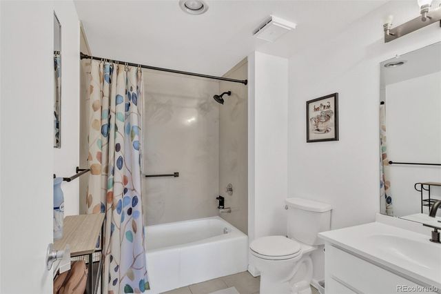 7877 E Mississippi Avenue 1505, Denver, CO 80247