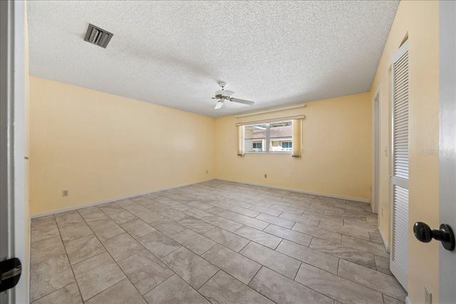 8877 SW 96TH STREET B, Ocala, FL 34481
