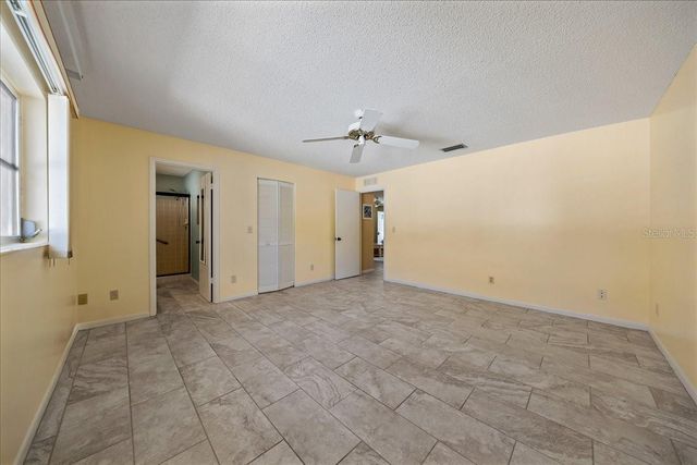 8877 SW 96TH STREET B, Ocala, FL 34481