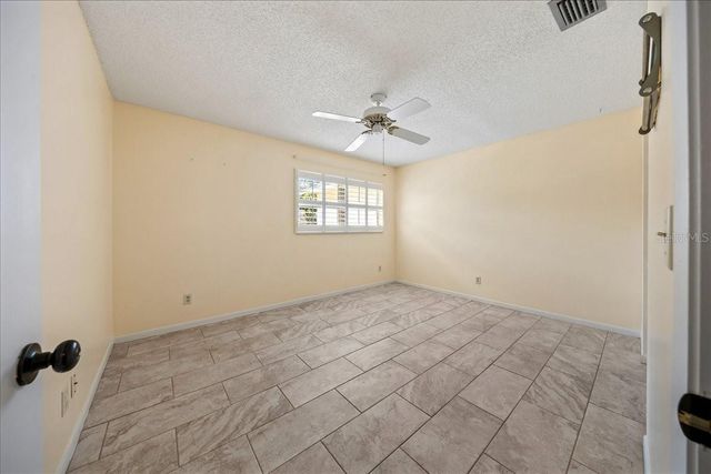 8877 SW 96TH STREET B, Ocala, FL 34481