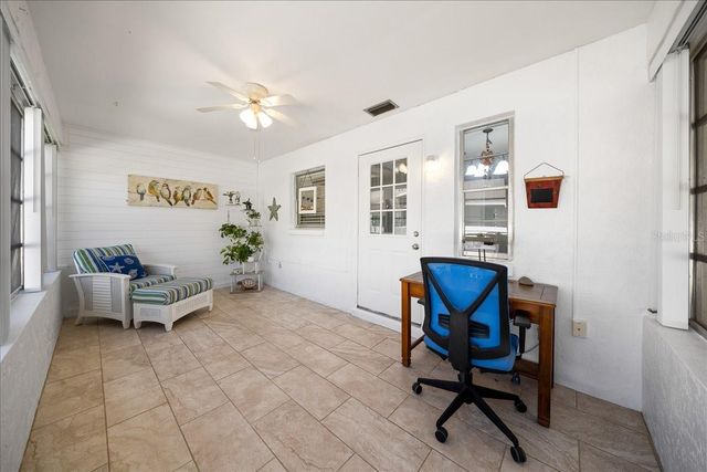 8877 SW 96TH STREET B, Ocala, FL 34481