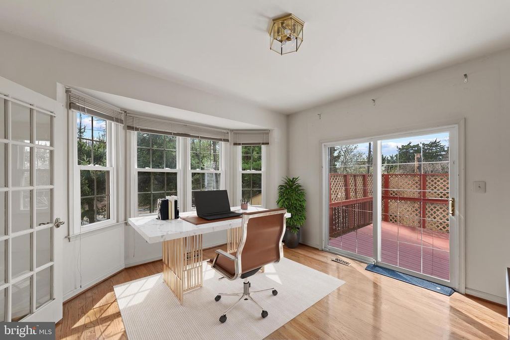 10101 BRACKEN DR, Ellicott City, MD 21042