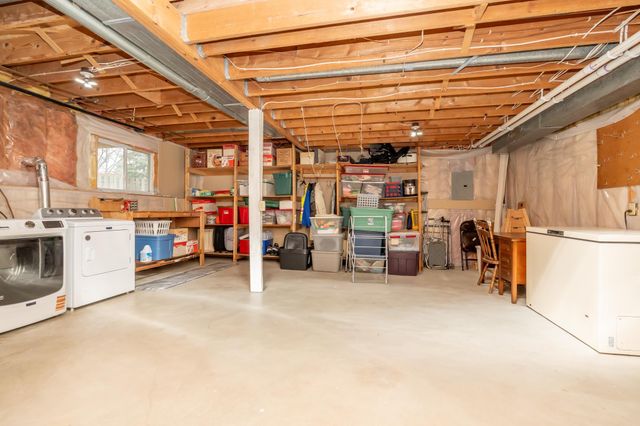 1817 Ruby Circle, Shakopee, MN 55379