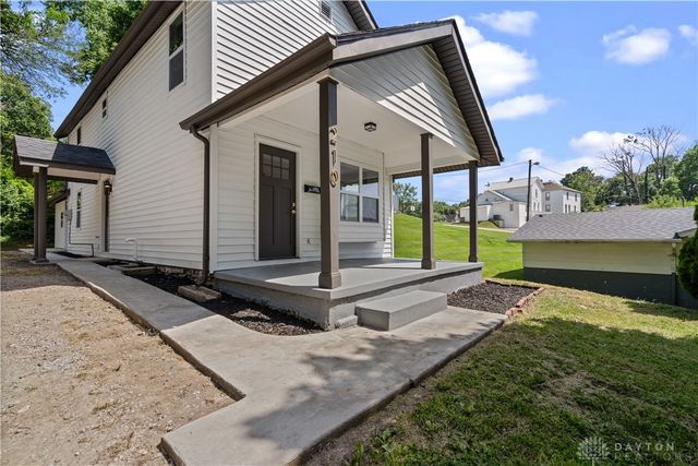 210 N Riley Boulevard, Franklin, OH 45005