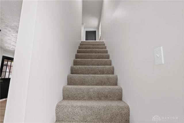 210 N Riley Boulevard, Franklin, OH 45005