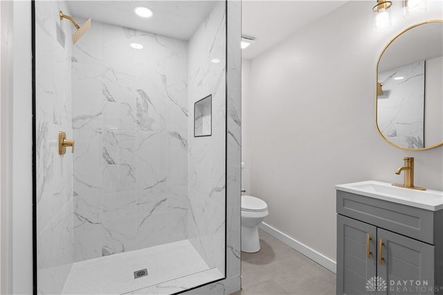 210 N Riley Boulevard, Franklin, OH 45005
