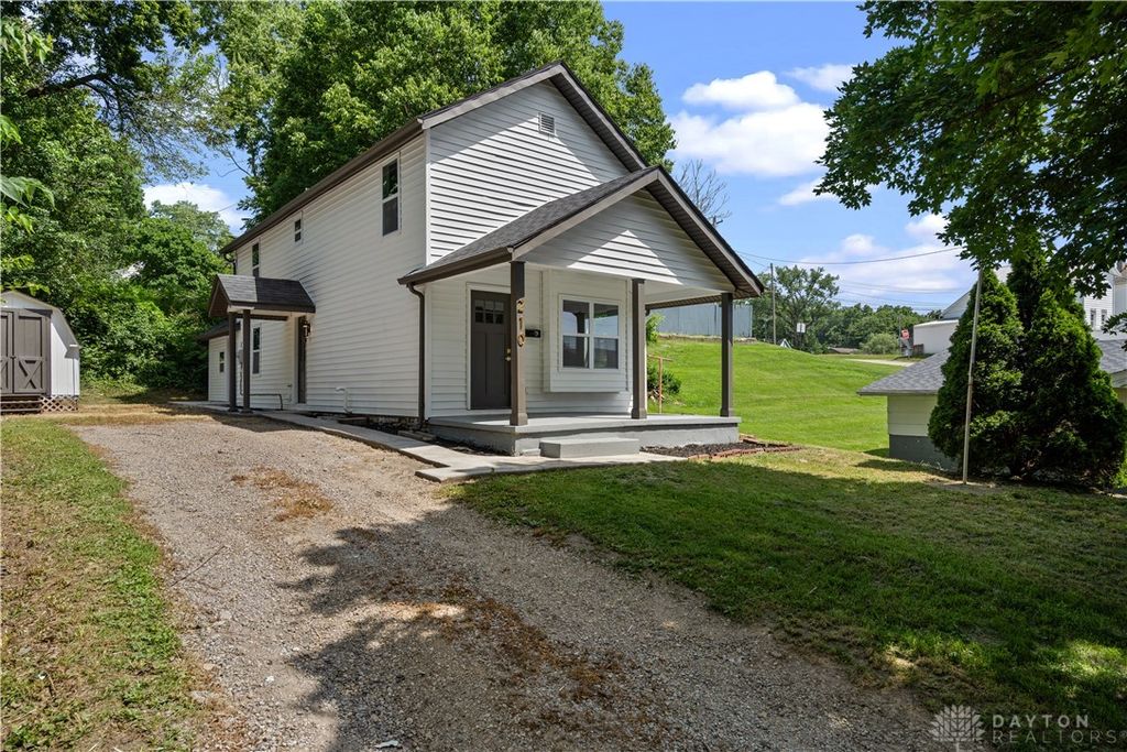 210 N Riley Boulevard, Franklin, OH 45005