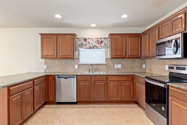 9105 Sun Haven Way, Fort Worth, TX 76244