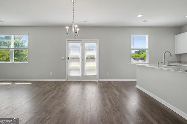 19 White Spruce Way, Newnan, GA 30265