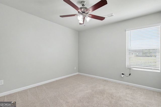 19 White Spruce Way, Newnan, GA 30265