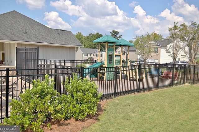 19 White Spruce Way, Newnan, GA 30265