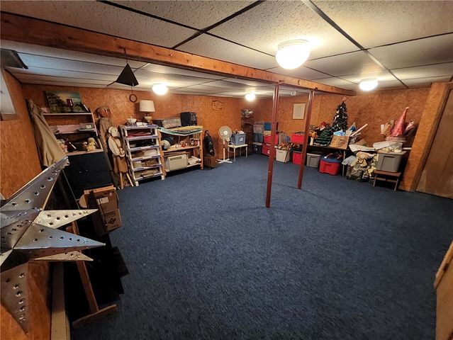 6722 Pheasant Ln, Bath, NY 14810