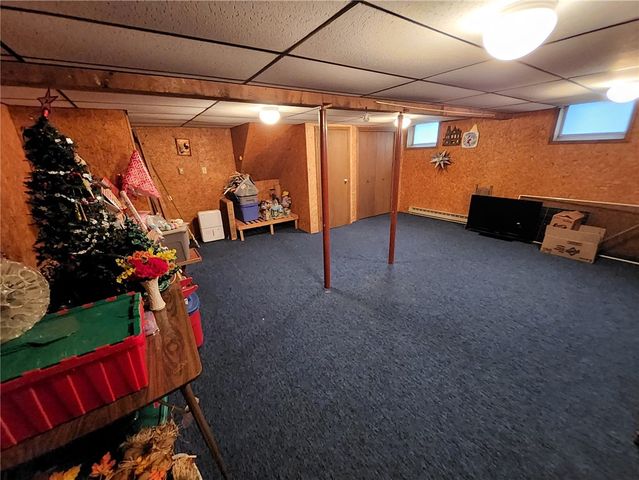 6722 Pheasant Ln, Bath, NY 14810