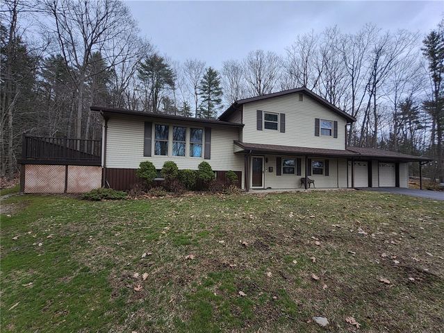 6722 Pheasant Ln, Bath, NY 14810