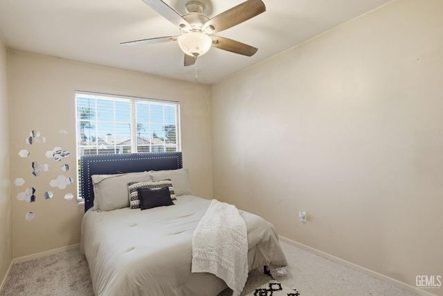 9115 Green Bank Street, Bakersfield, CA 93312