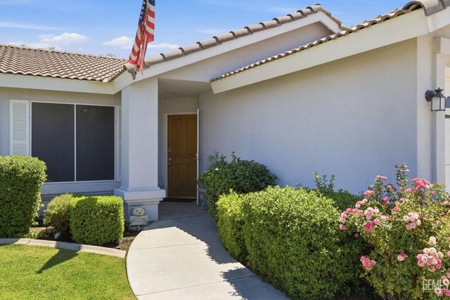 9115 Green Bank Street, Bakersfield, CA 93312