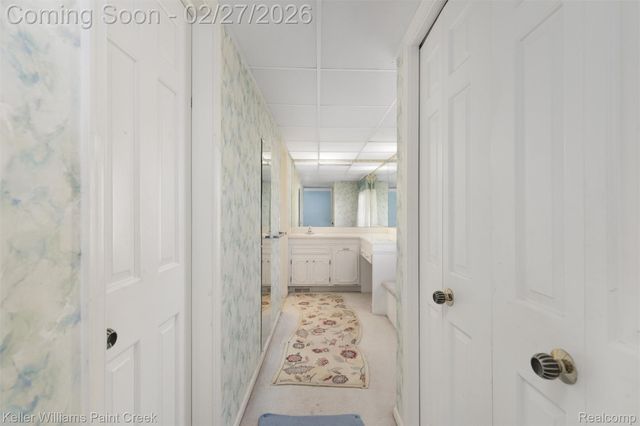 4732 Barcroft Way, Sterling Heights, MI 48310