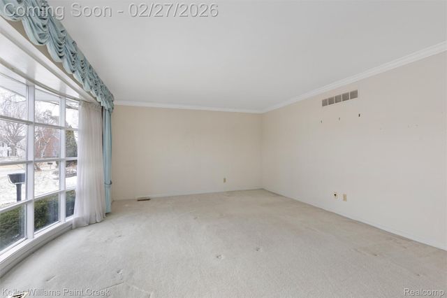 4732 Barcroft Way, Sterling Heights, MI 48310