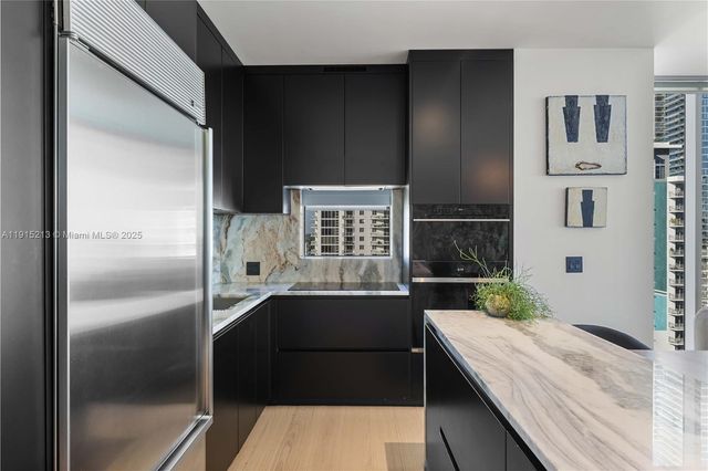 2020 N Bayshore Dr 2401, Miami, FL 33137