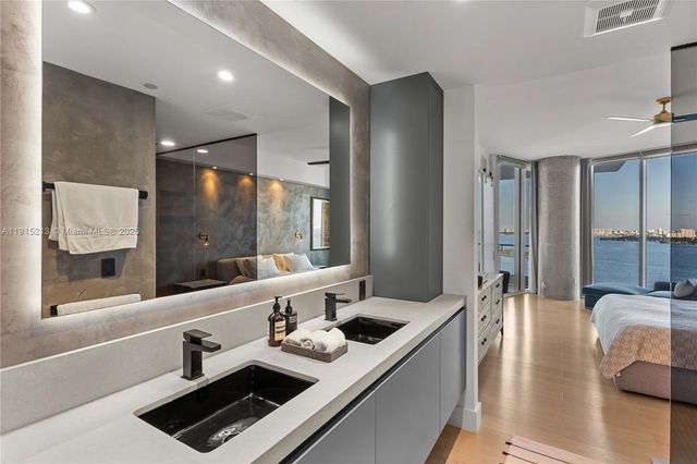 2020 N Bayshore Dr 2401, Miami, FL 33137