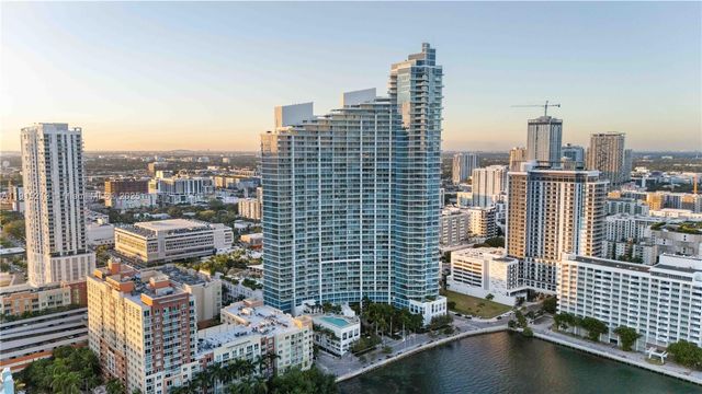2020 N Bayshore Dr 2401, Miami, FL 33137