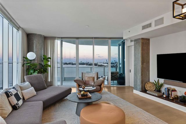 2020 N Bayshore Dr 2401, Miami, FL 33137