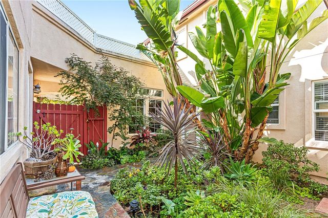 5101 Chateau, Irvine, CA 92604